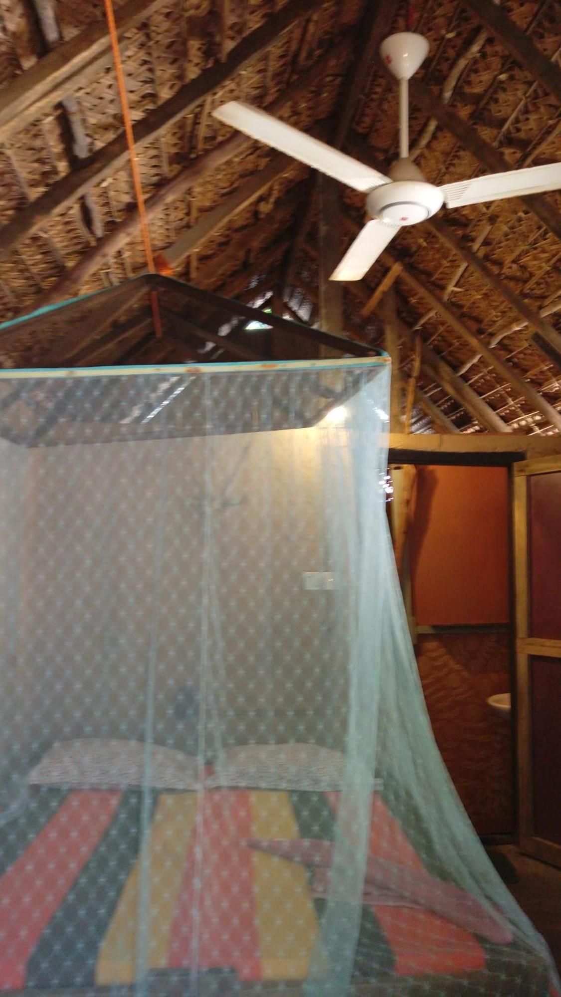 Beach Hut Arugam Bay Camera foto